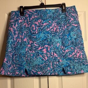 Lilly Pulitzer Blue and Pink Leaf Print Mini Skort size 14